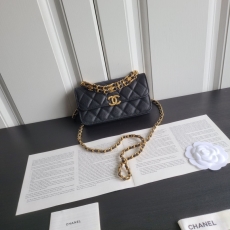 Chanel 19 Bags